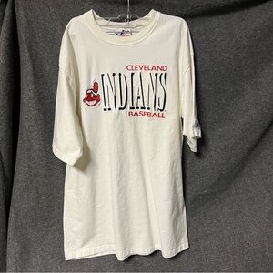 Vintage Cleveland Indians MLB baseball T-shirt Logo Athletic Size Large